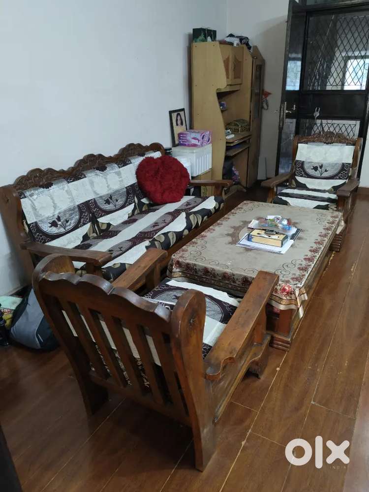 Sofa Set Table