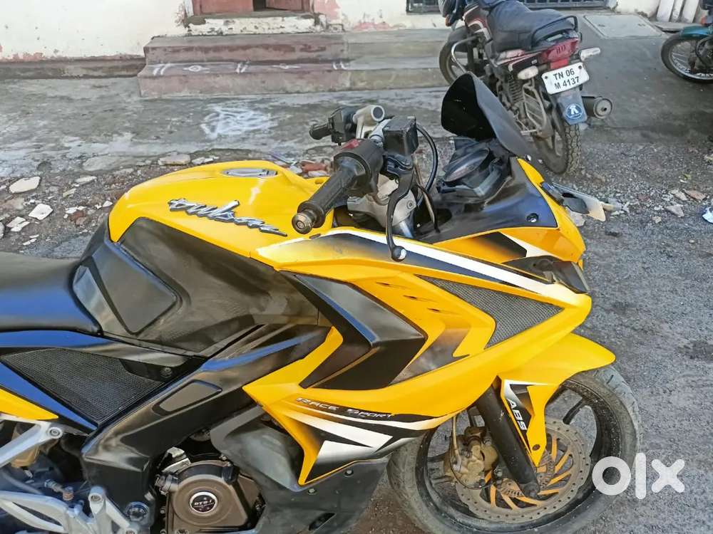 Pulsar r s 200 single owner