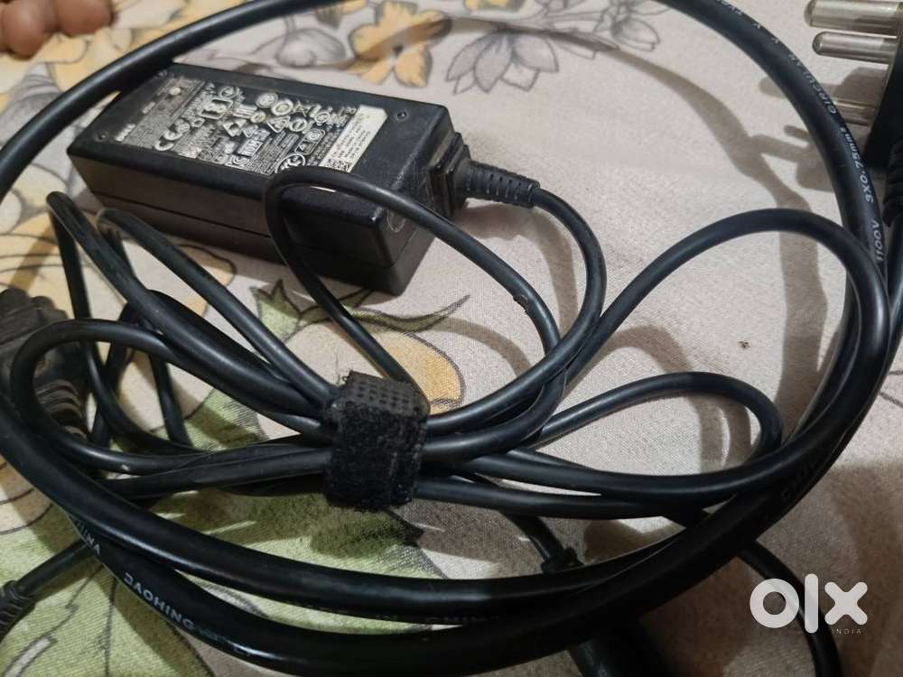 DELL 45W Laptop  Charger