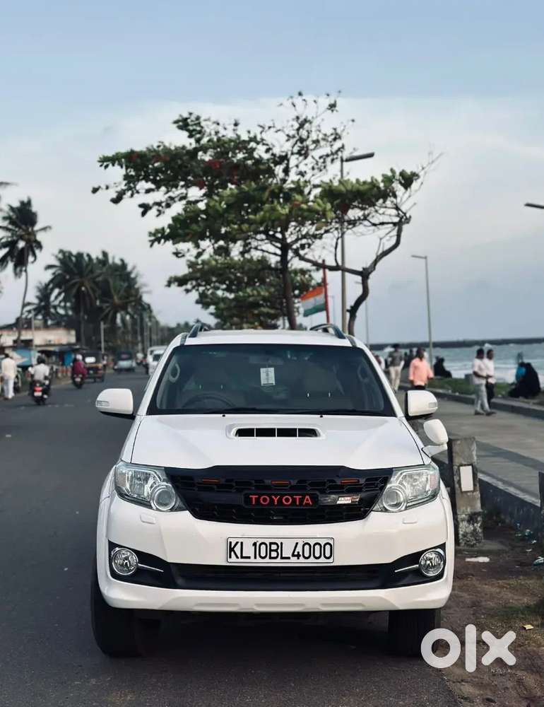 Toyota Fortuner 2013 Diesel Well Maintained