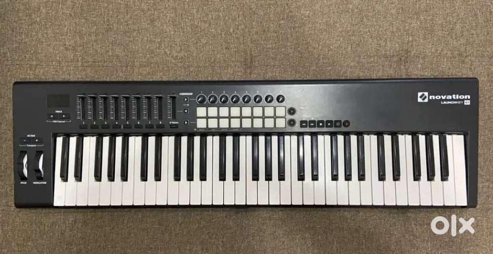 Novation Launchkey MIDI Keyboard MK2