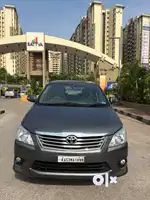 Toyota Innova 2.5 V 7 STR, 2012, Diesel