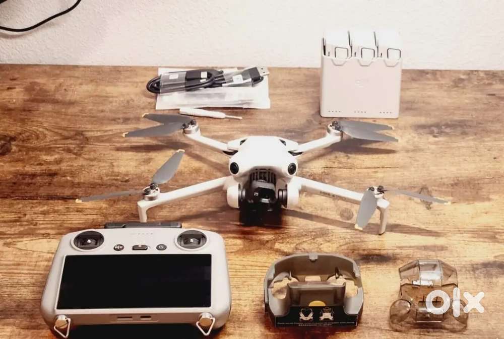 DJI -Mini 4 Pro Fly More Combo Plus Drone + RC 2 Remote Control