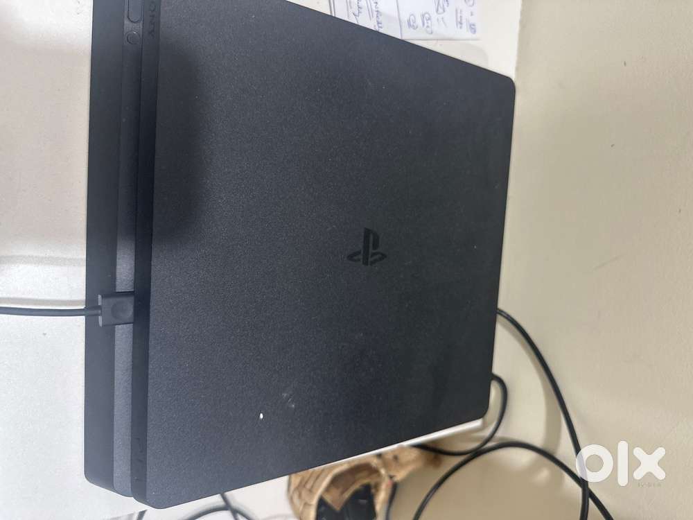 Playstation 4 Slim