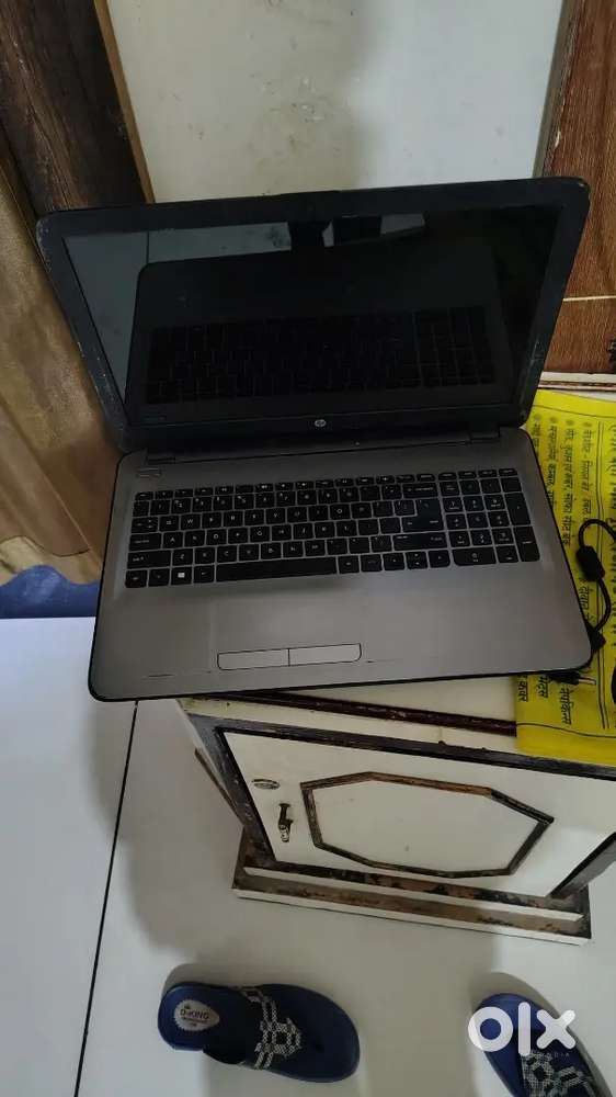 Hp laptop  8 512