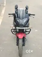 BAJAJ PULSAR 220F  MODEL 2015