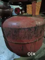 Gas cylinder