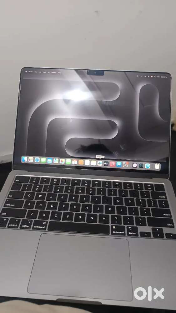 MacBook M2