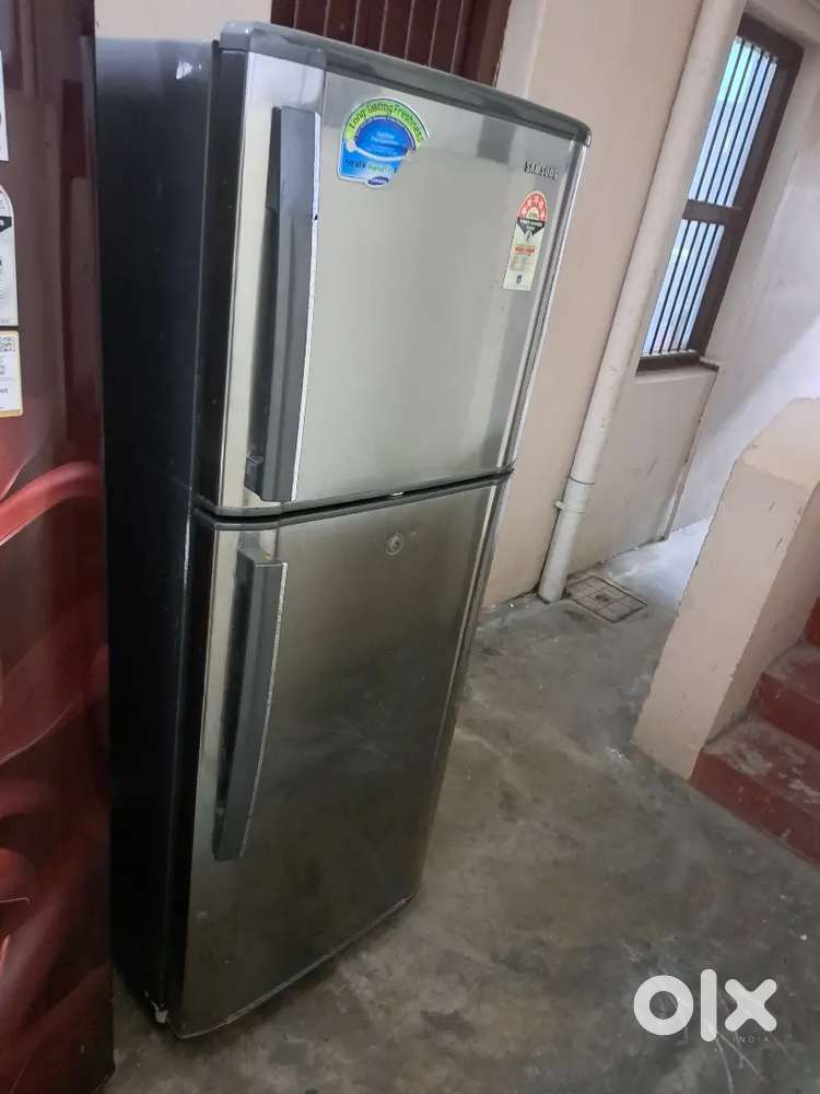 Double door fridge