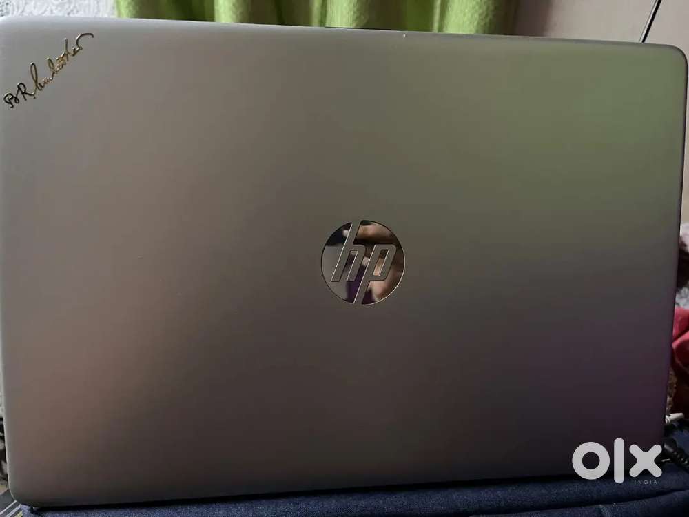 Hp 15s i3 11th gen 8gb Ram / 512 ssd