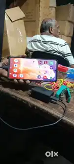 I sale my Motog85 5g 8/128 Ram