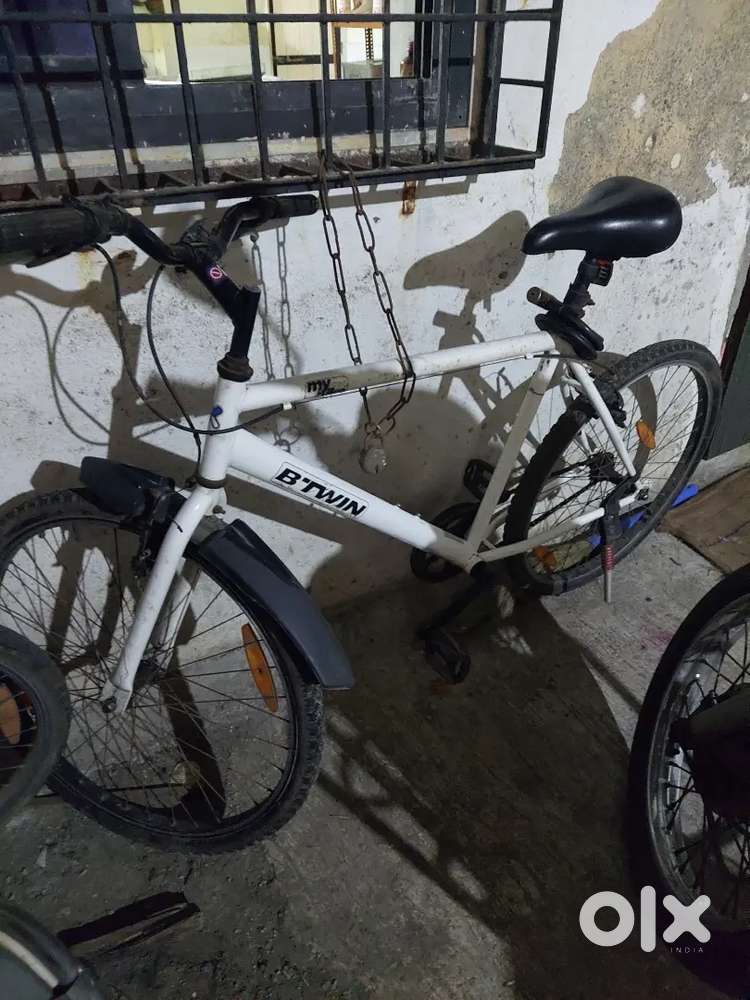 BTwin By cycle for sale