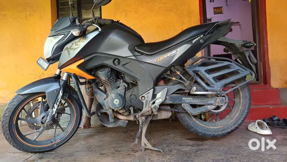 HONDA CB HORNET 160R FOR SALE