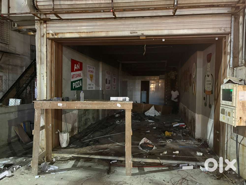 Main road property for rent