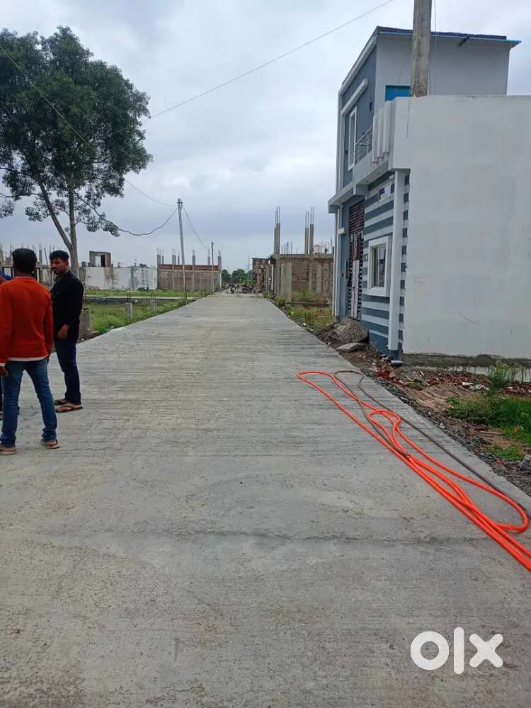 Karound chaurahe se Matra 5 minut ki duri per