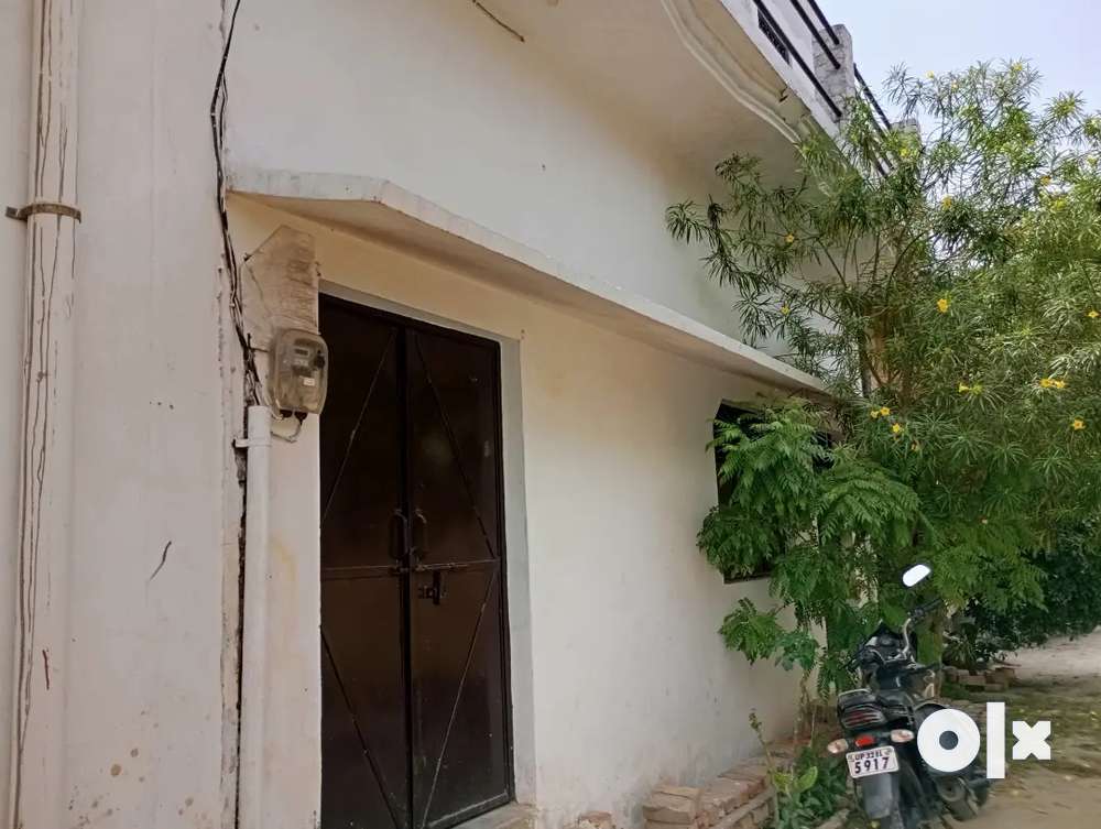 House for sale in Mirzaganj nearly malihabad tahsil