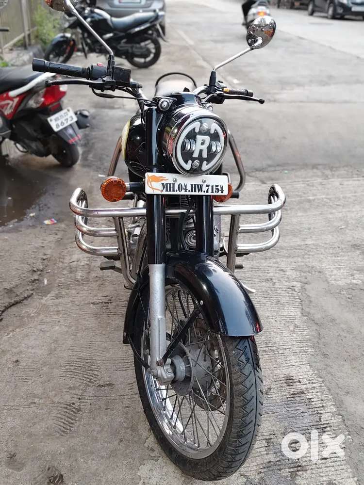 Bullet classic 350 black colour mint condition 2017 model