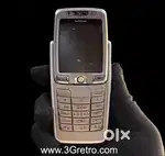 Nokia E70 fold-out QWERTY keyboard