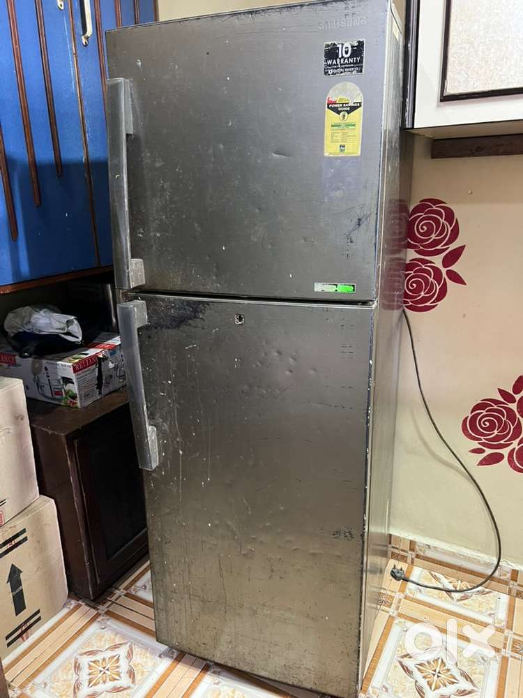 Samsung frigde 253 ltr