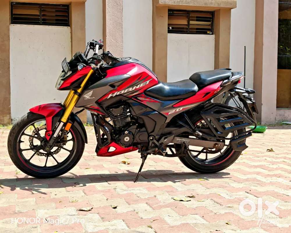 Honda hornet 2.0 necked sports