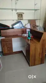 Reception table