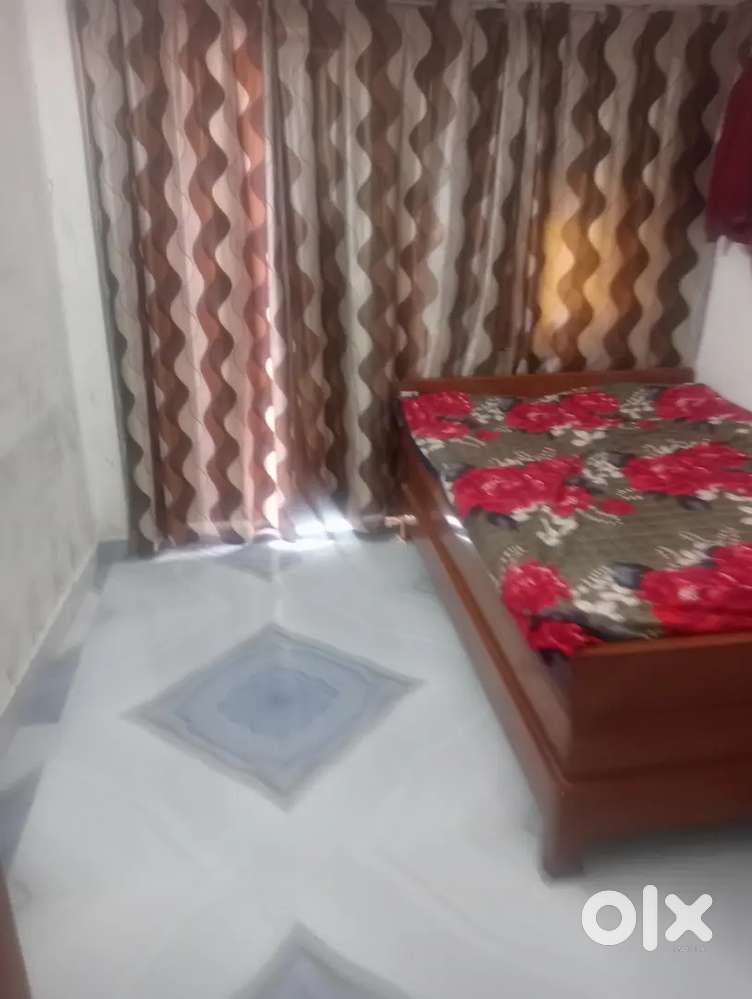 किराए पर देना है