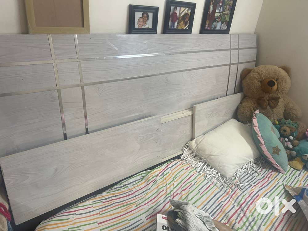 Double Bed with matress for sale