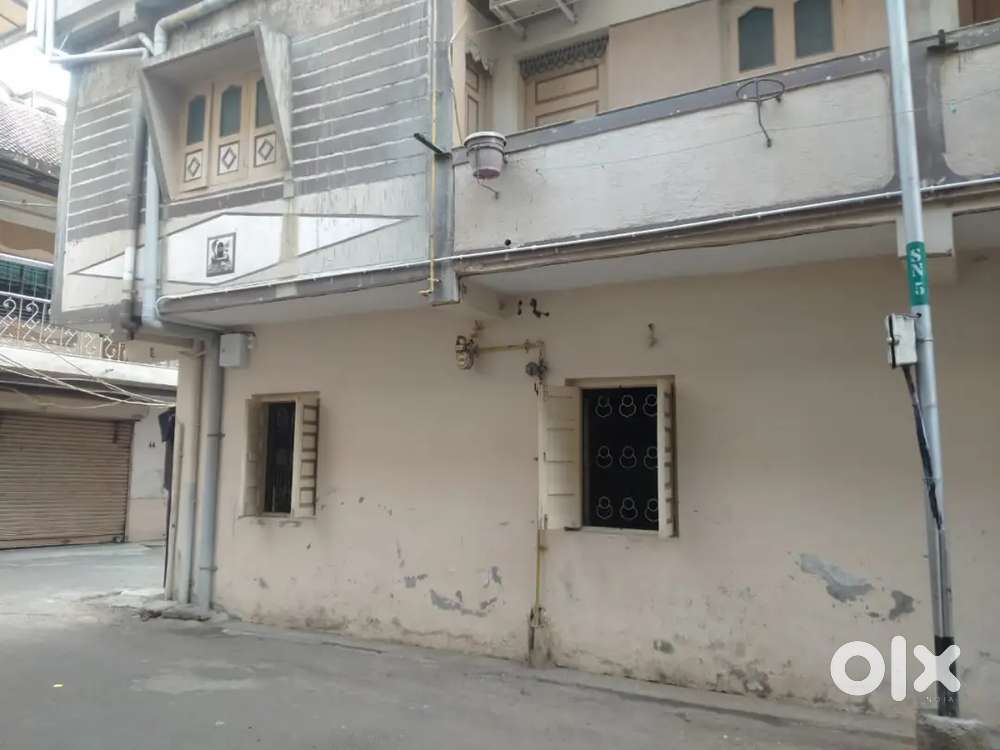 Groundfloor space for Godown