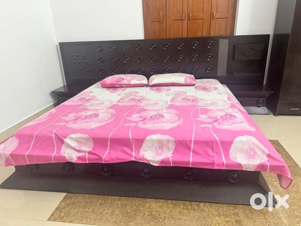 Double bed with side box without mattress