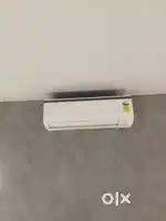 Daikin 2 Ton commercial AC
