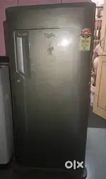 WHIRLPOOL REFRIGERATOR