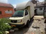 Ashok layland dost container