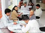 বন্ধন বেঙ্কৰ অধীনত সকলো ঠাইতে চাকৰি ওলাইছে