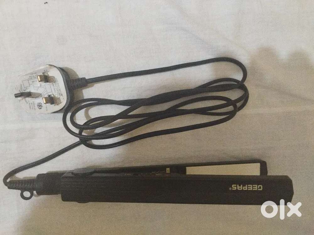 Dubai Geepas hair straightner fix prize 900