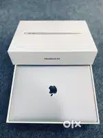 MacBook Air (Retina, 13-inch, 2020,8/512,13 inch)Space Gray with box
