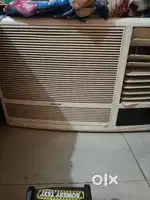 Hitachi 1.5 tom window ac