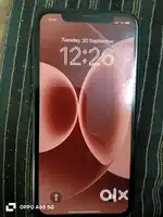 iPhone xr 4gb 128 ram