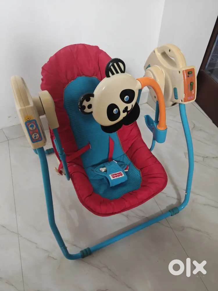 Kids musical swing ride