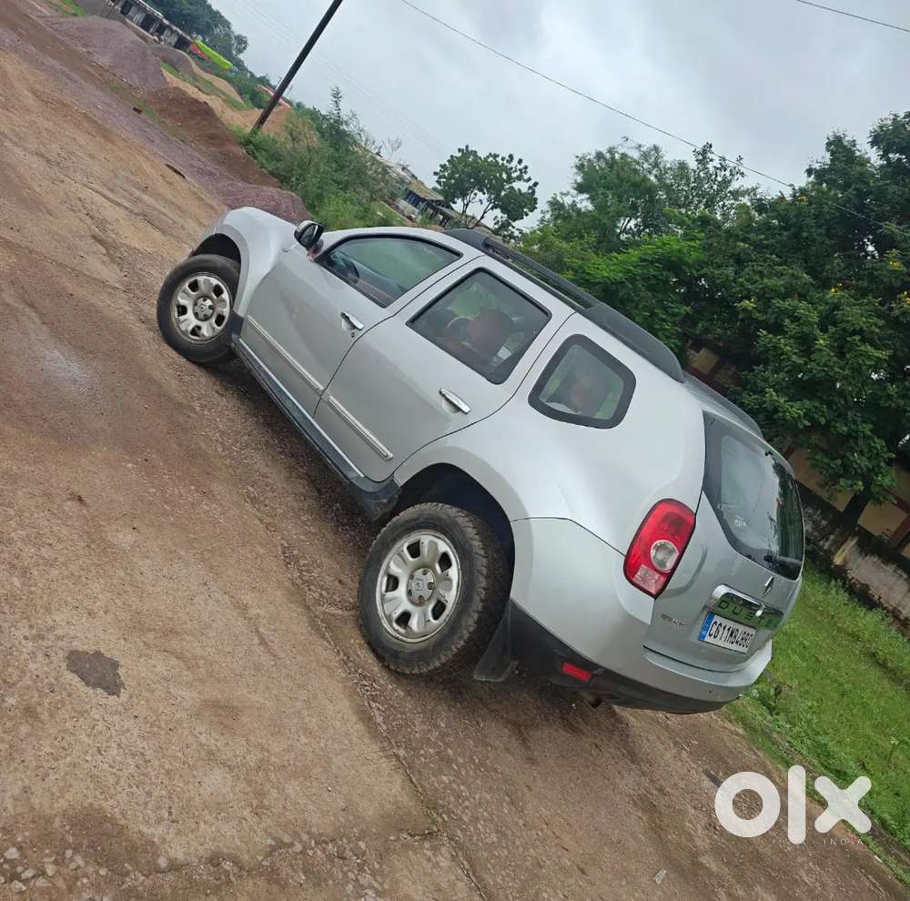 Very good condition duster 85ps new insurance 1st party child ac