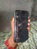 Realme 8 mobile good condition bat display chenge