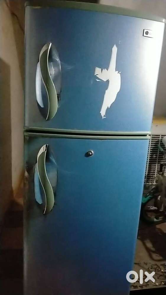 LG REFRIGERATOR