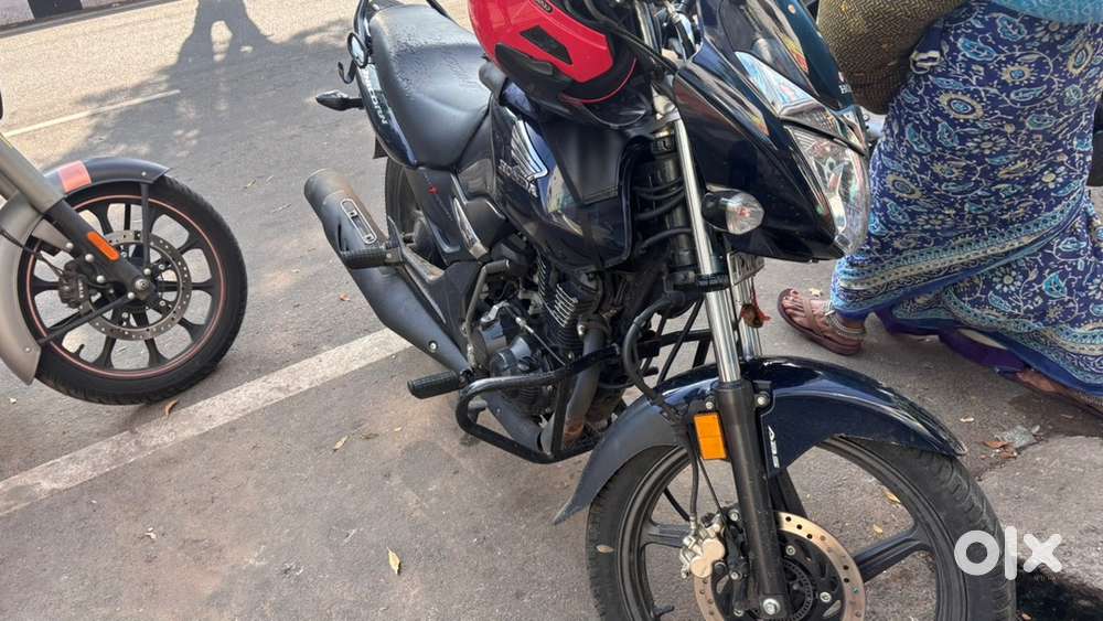 Honda Unicron 2023 December