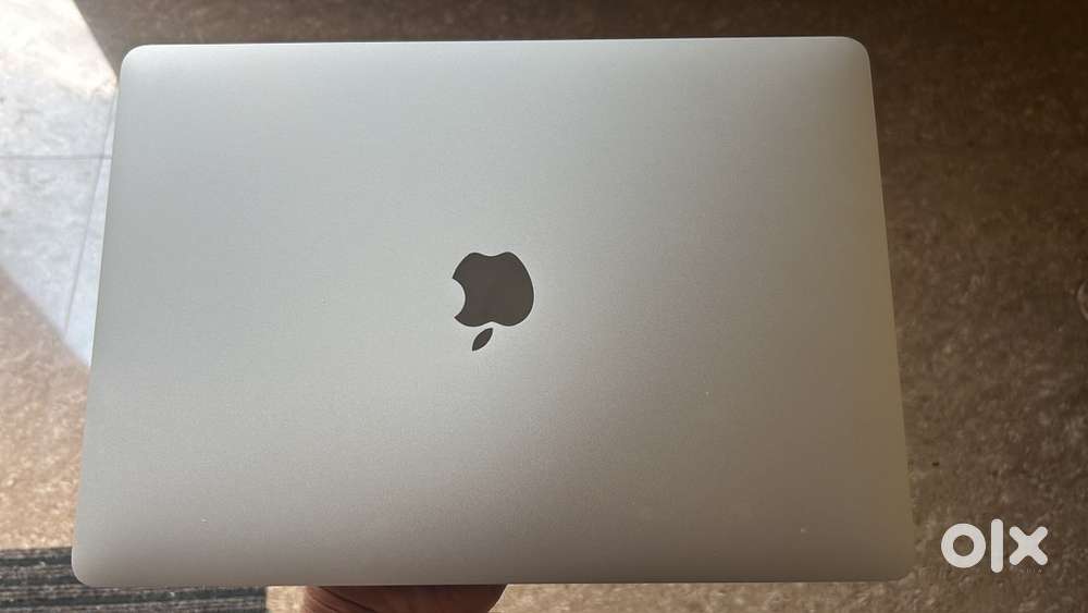 Macbook Pro M2