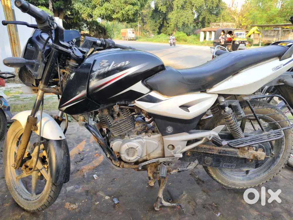 Pulsar 150