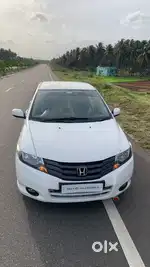 Honda City V Petrol CVT, 2011, Petrol