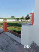 2 road k sath bhut hi sasta plot