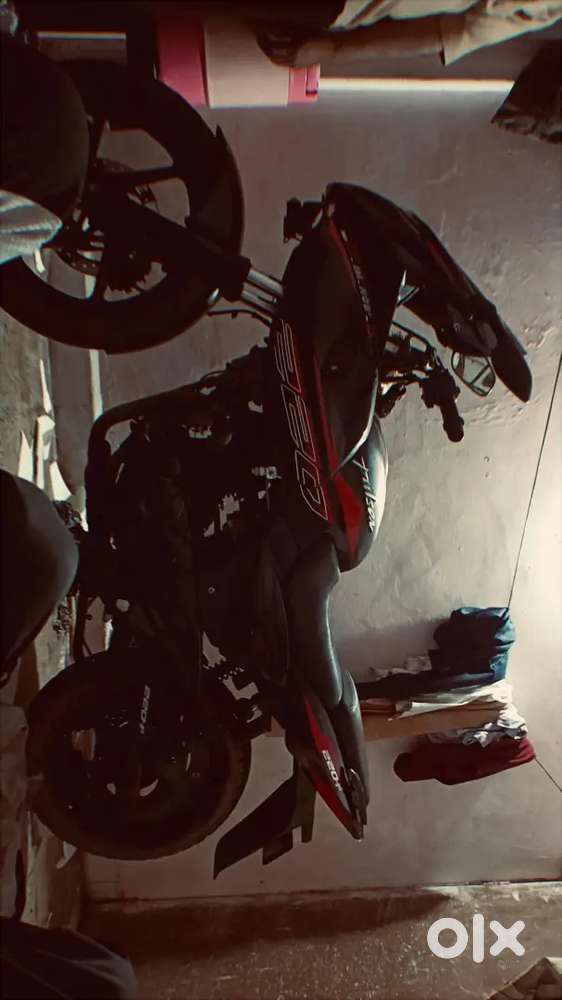 Bike me koi kam nahi he