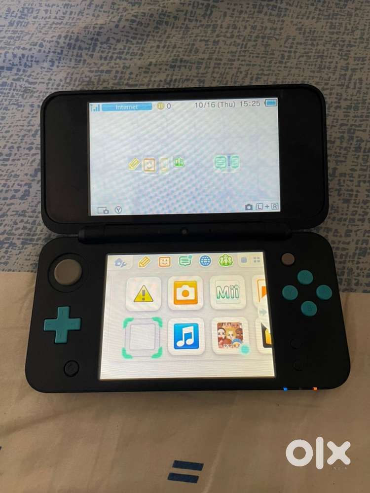 Nintendo 2ds XL very good condition