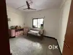 1000sq ft. Commercial property suitable for office