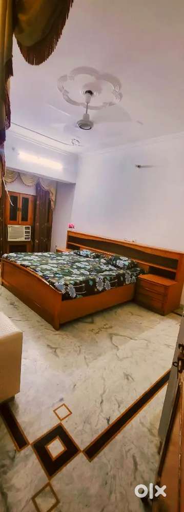 Fully independent 1 room set near mithaiwala chauraha vishwas khand